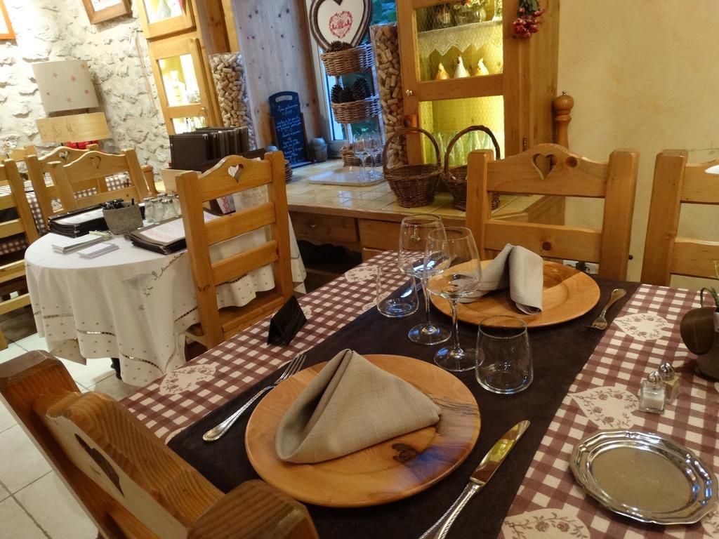 Hotel Du Col De La Machine Saint-Jean-en-Royans Ngoại thất bức ảnh