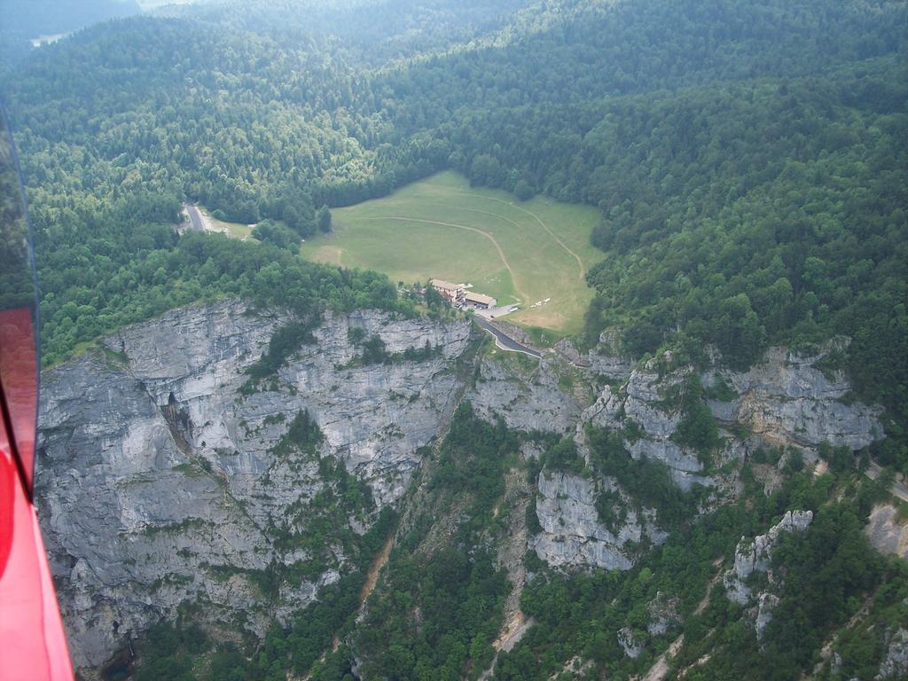 Hotel Du Col De La Machine Saint-Jean-en-Royans Ngoại thất bức ảnh